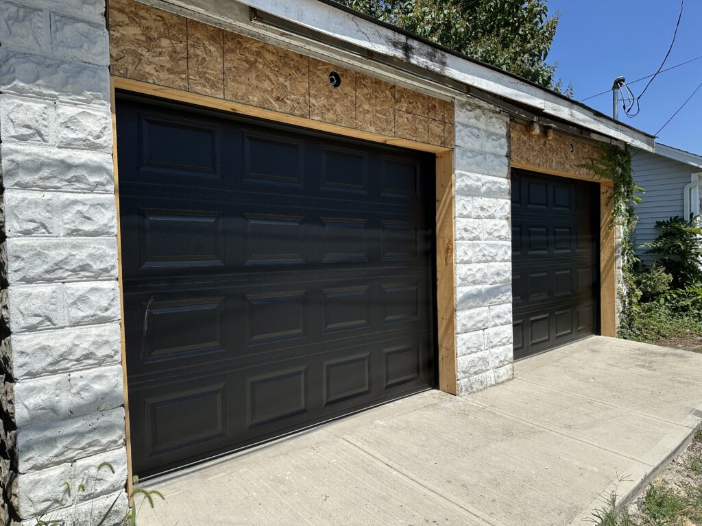 CHI Short Panel Black